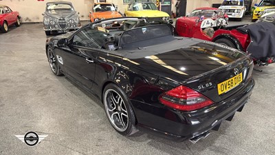 Lot 800 - 2008 MERCEDES SL 63 AMG AUTO