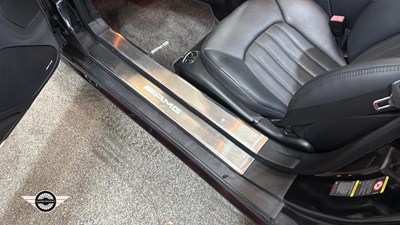 Lot 800 - 2008 MERCEDES SL 63 AMG AUTO