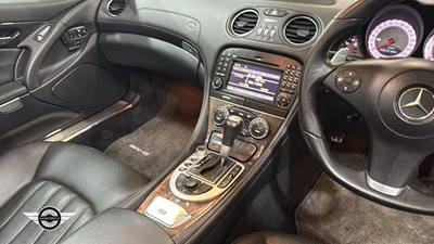 Lot 800 - 2008 MERCEDES SL 63 AMG AUTO