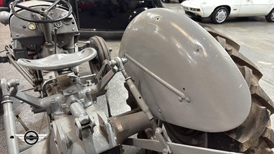 Lot 804 - 1952 FERGUSON