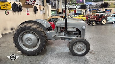 Lot 804 - 1952 FERGUSON