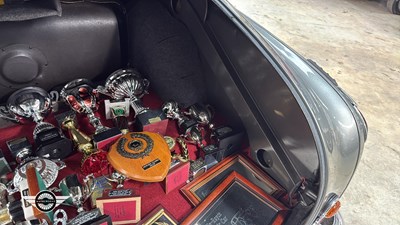 Lot 802 - 1954 VAUXHALL WYVERN