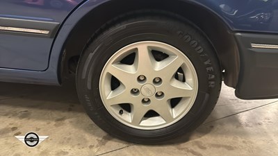 Lot 830 - 1989 FORD GRANADA GHIA