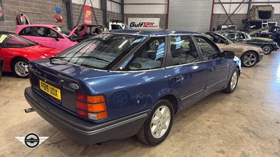 Lot 830 - 1989 FORD GRANADA GHIA