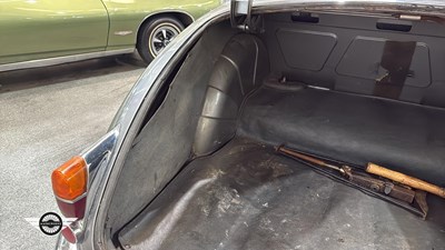 Lot 834 - 1968 JAGUAR 3.4/340