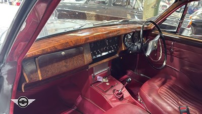 Lot 834 - 1968 JAGUAR 3.4/340