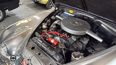 Lot 834 - 1968 JAGUAR 3.4/340