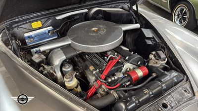 Lot 834 - 1968 JAGUAR 3.4/340
