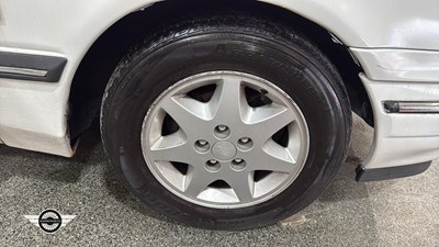 Lot 836 - 1992 FORD GRANADA GHIA I