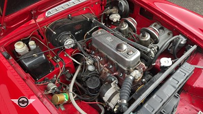Lot 842 - 1965 MG B