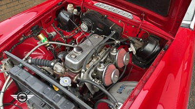 Lot 842 - 1965 MG B