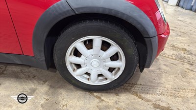 Lot 844 - 2003 MINI MINI ONE