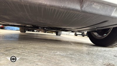 Lot 856 - 1994 MERCEDES E320 AUTO