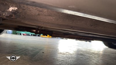 Lot 856 - 1994 MERCEDES E320 AUTO