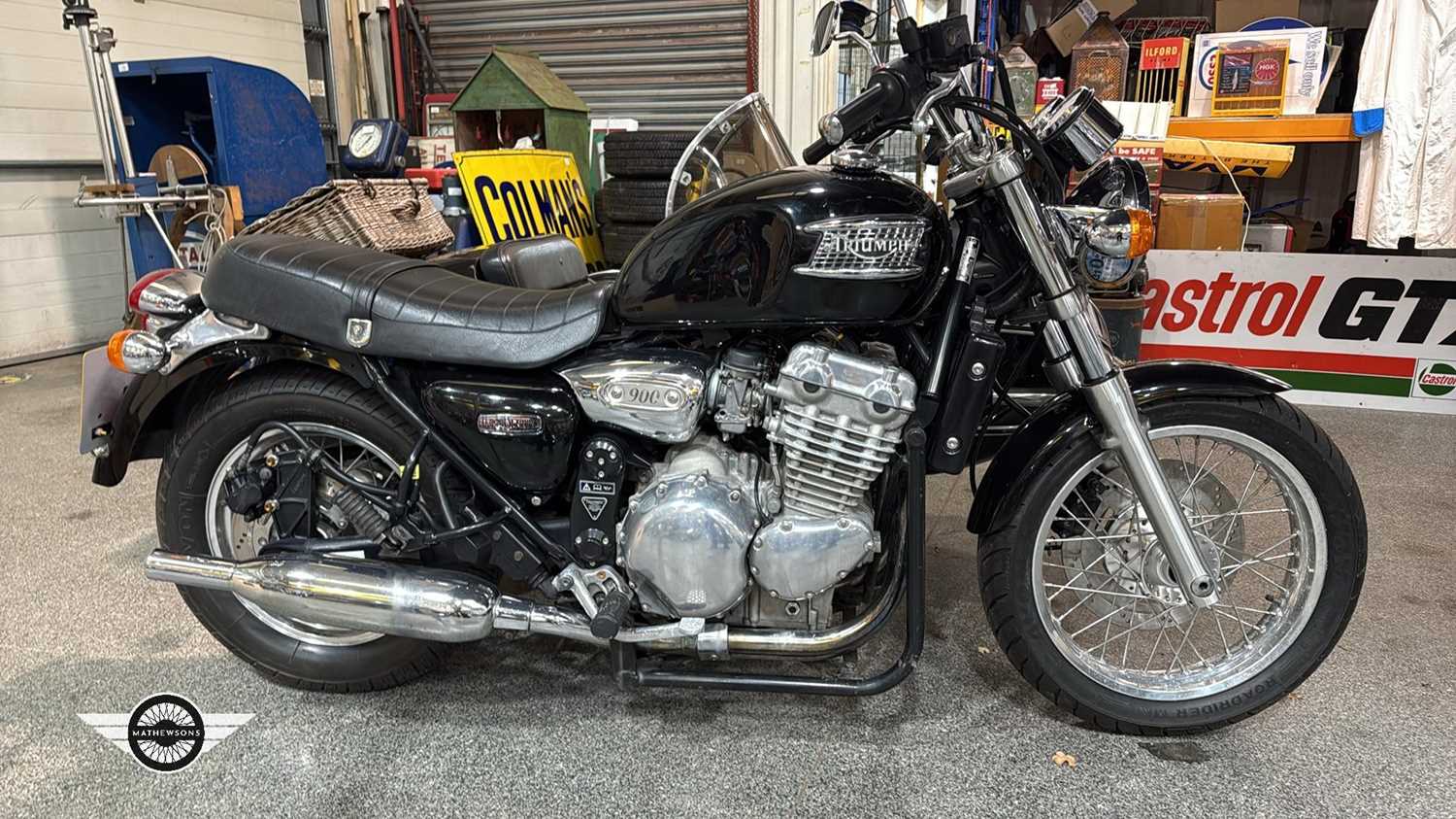 Lot 42 - 1996 TRIUMPH AND WATSONIAN SIDECAR