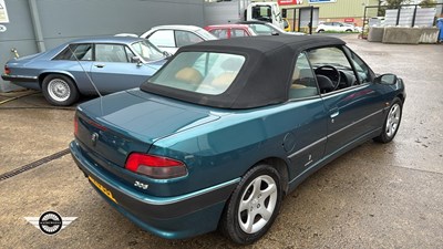 Lot 866 - 1998 PEUGEOT 306 CABRIOLET