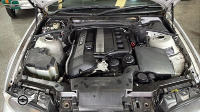 Lot 882 - 2003 BMW 320CI