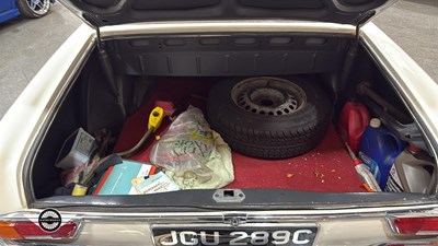 Lot 270 - 1965 MERCEDES