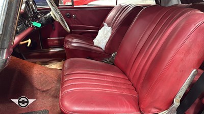 Lot 270 - 1965 MERCEDES