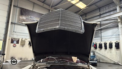 Lot 270 - 1965 MERCEDES
