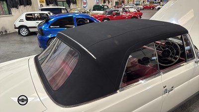 Lot 270 - 1965 MERCEDES