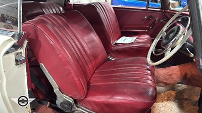 Lot 270 - 1965 MERCEDES