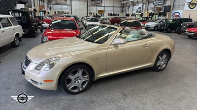 Lot 52 - 2005 LEXUS SC 430 AUTO