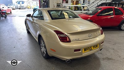 Lot 52 - 2005 LEXUS SC 430 AUTO