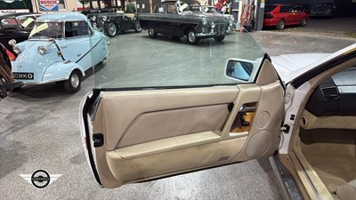 Lot 636 - 1991 MERCEDES