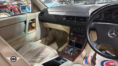 Lot 636 - 1991 MERCEDES