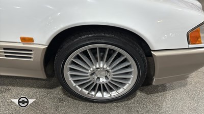 Lot 636 - 1991 MERCEDES