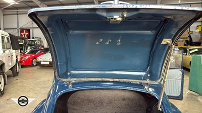 Lot 92 - 1966 MORRIS MINOR 1000