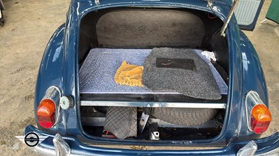 Lot 92 - 1966 MORRIS MINOR 1000