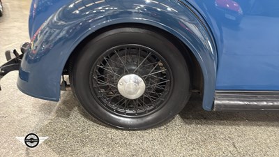 Lot 892 - 1937 ROVER