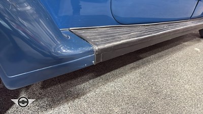 Lot 892 - 1937 ROVER