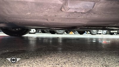 Lot 2 - 1998 BMW 520I SE AUTO