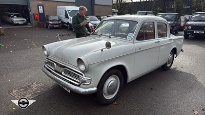 Lot 899 - 1963 HILLMAN MINX DE-LUXE