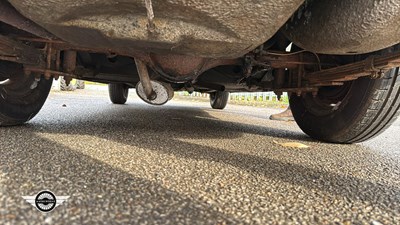 Lot 899 - 1963 HILLMAN MINX DE-LUXE