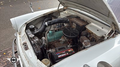 Lot 899 - 1963 HILLMAN MINX DE-LUXE