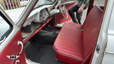 Lot 899 - 1963 HILLMAN MINX DE-LUXE