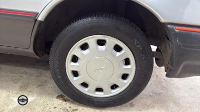 Lot 89 - 1988 FORD SIERRA LX