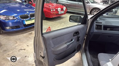 Lot 89 - 1988 FORD SIERRA LX