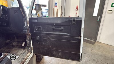 Lot 690 - 2011 LAND ROVER DEFENDER 130 HCPU TD D/C