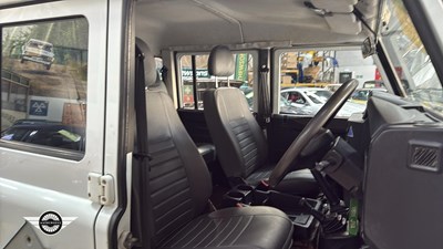 Lot 690 - 2011 LAND ROVER DEFENDER 130 HCPU TD D/C