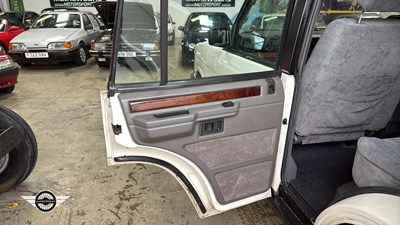 Lot 852 - 1995 LAND ROVER RANGE ROVER VOGUE
