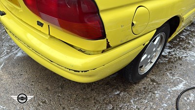 Lot 884 - 1995 FORD ESCORT SI