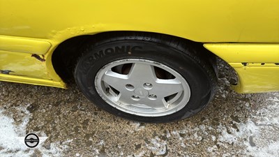 Lot 884 - 1995 FORD ESCORT SI