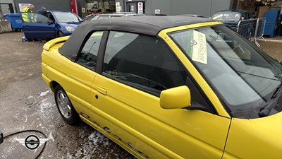 Lot 884 - 1995 FORD ESCORT SI