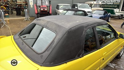 Lot 884 - 1995 FORD ESCORT SI