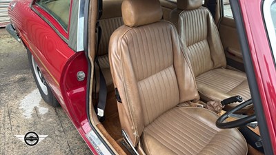 Lot 890 - 1976 TRIUMPH STAG